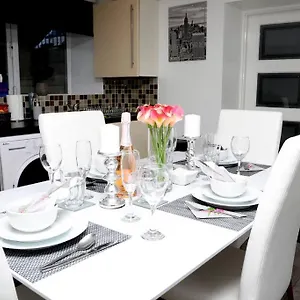 The Cosy Corner 2 Bedroom Flat Sheffield